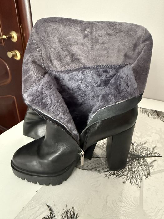 Зимние сапоги, 38 размер