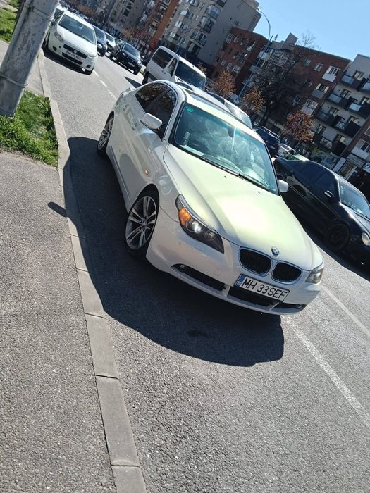 Vând BMW E60 alb perlat cu gold