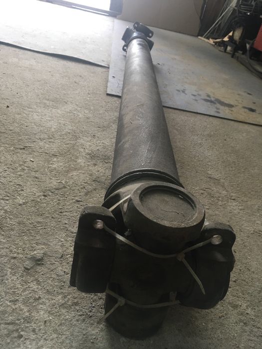 Карданен вал за Scania R420 2002 година със ретардер