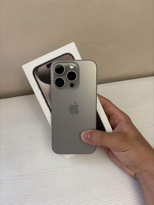 Iphone 15 pro 128GB 82akb