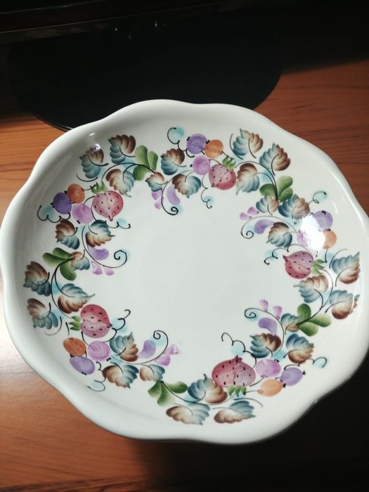 Продаю конфетницу