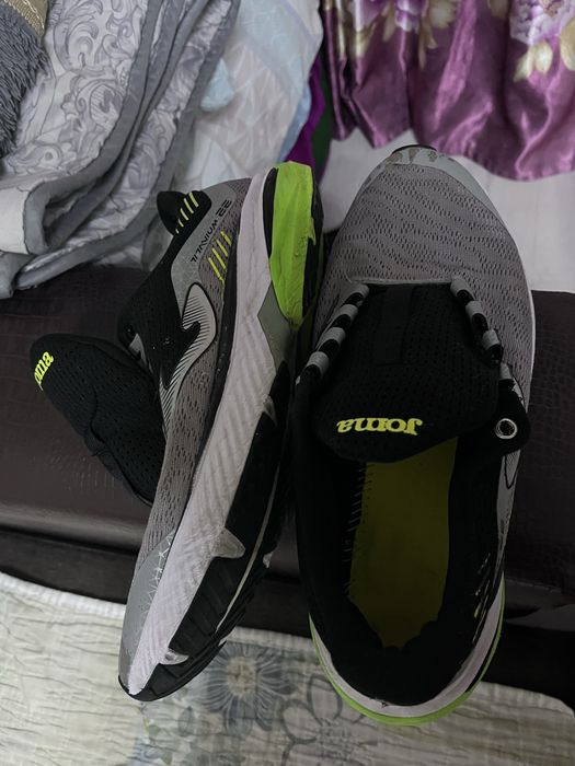 Joma кросовки почти целый