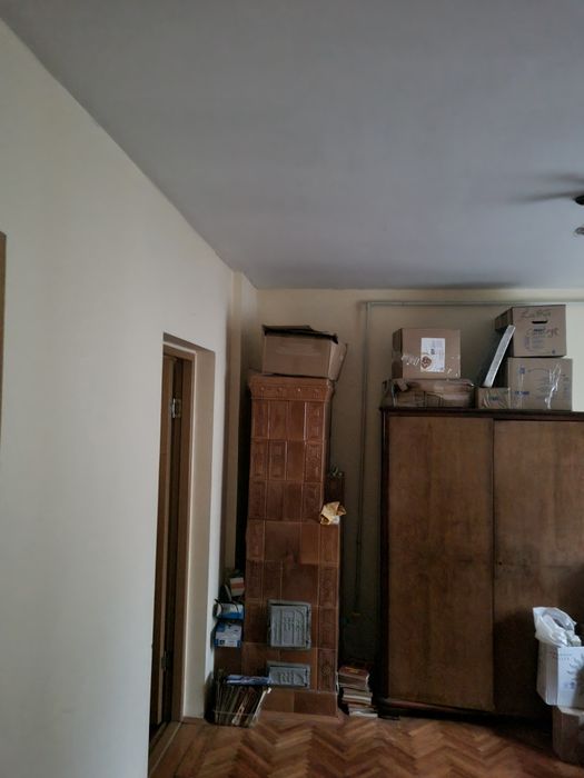 Proprietate de vânzare