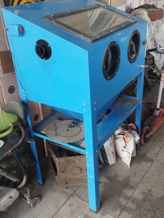 Продам пескоструйную камеру