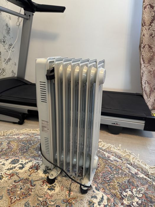 Продам масляный радиатор ( обогреватель)