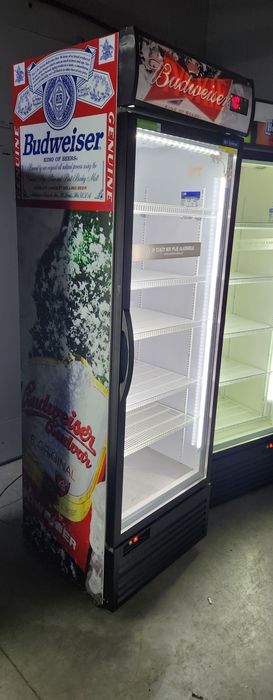 Vitrina frigorifica simplă