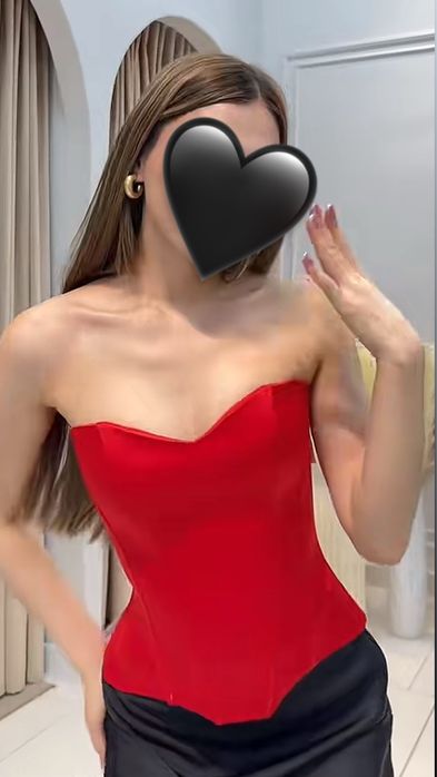 красный корсет вечерний