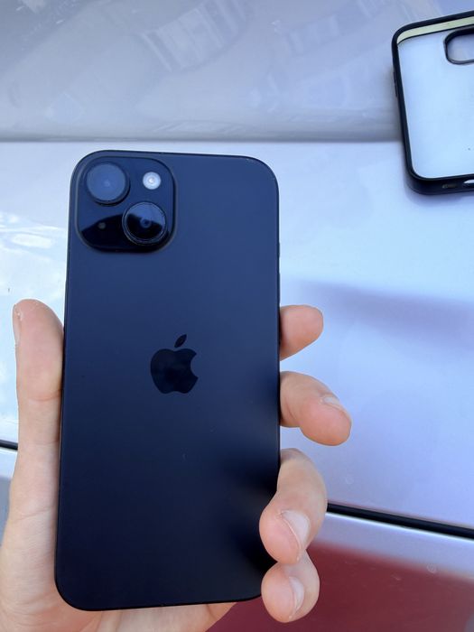 Vand iphon 15 128GB