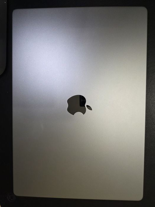 MacBook Pro 16" | M1 Pro | 32GB RAM | 512GB SSD | Stare impecabilă