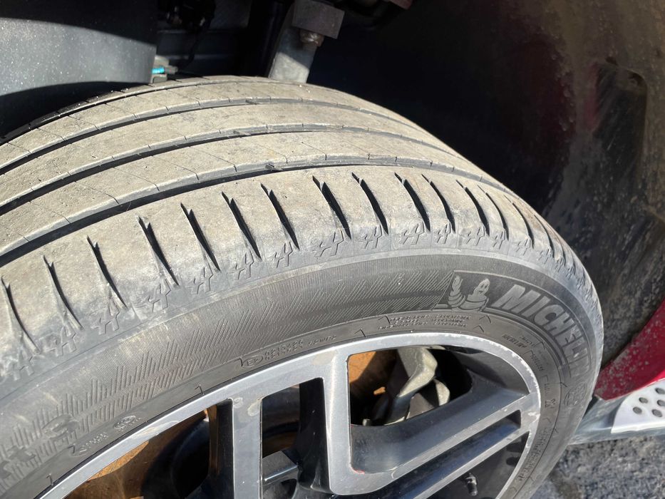 4 броя 295/40/20 ; Michelin Latitude Sport 3 (+джанти) ; Перфектни