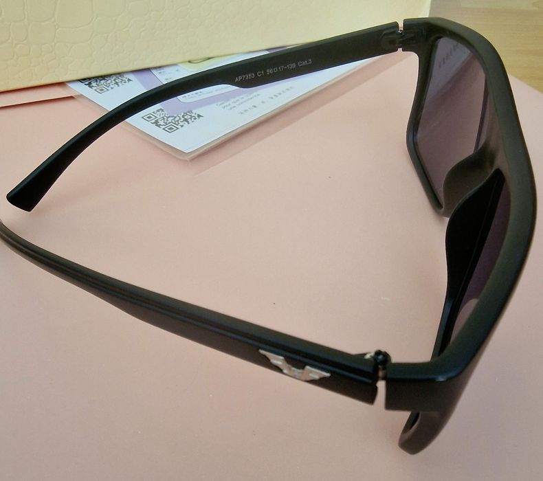 Ochelari de soare Armani super model, saculet textil