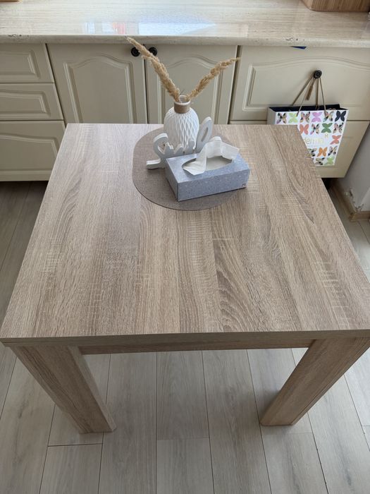 Masa 80x80/160 stejar