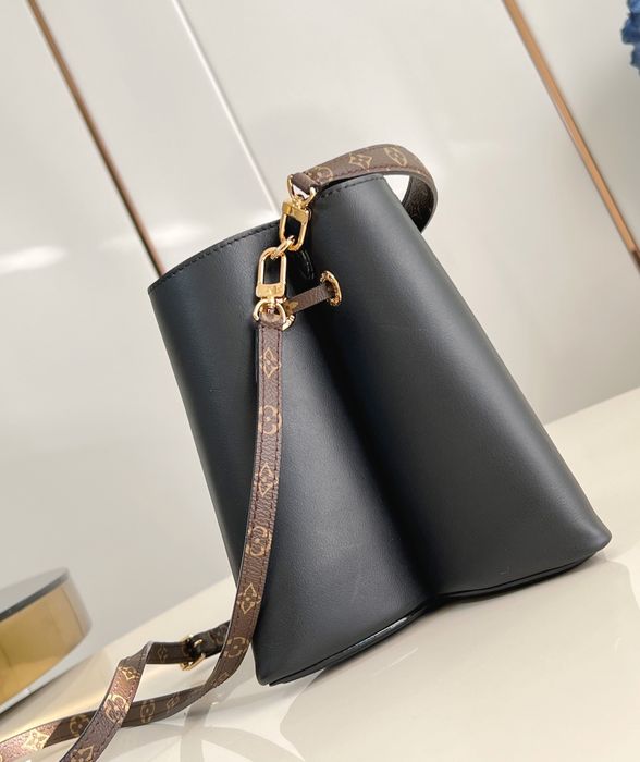 Geanta Louis Vuitton Bloom, Premium