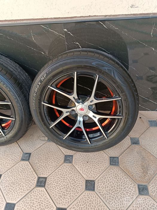 Vossen Diska Balon 195 55 R15 Holati Ortacha