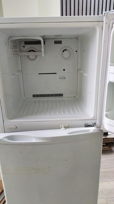 Холодильник lg б/у