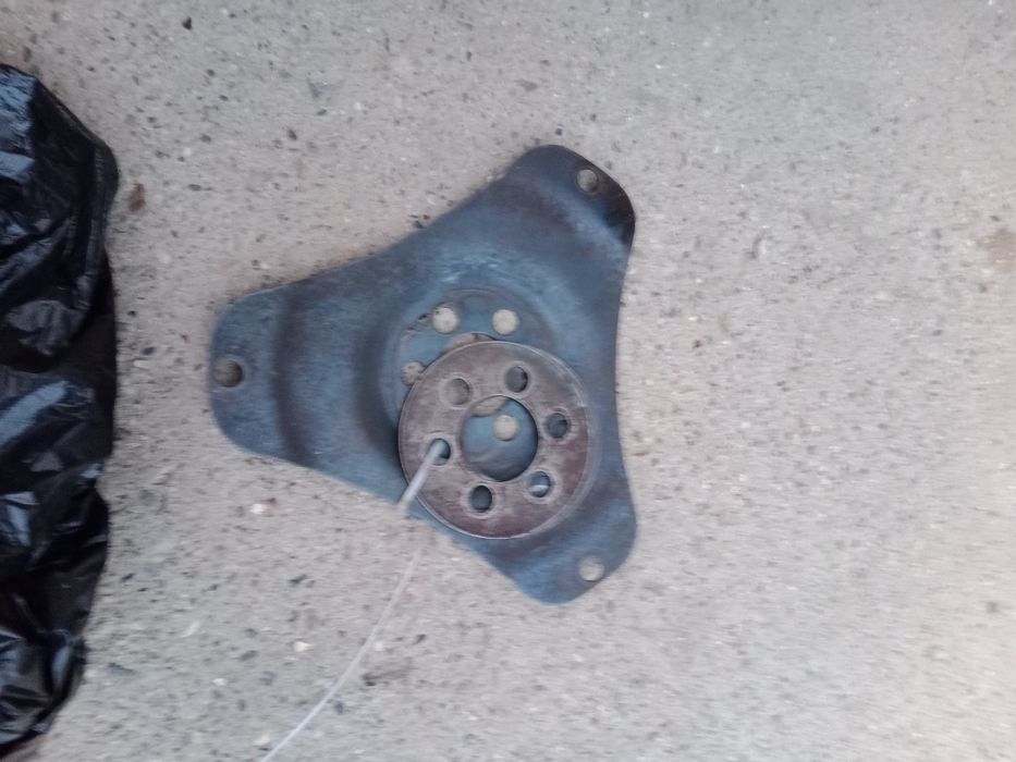 Маховик лепесток