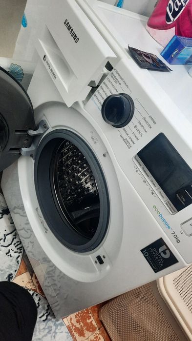 Продам стиральную машинку