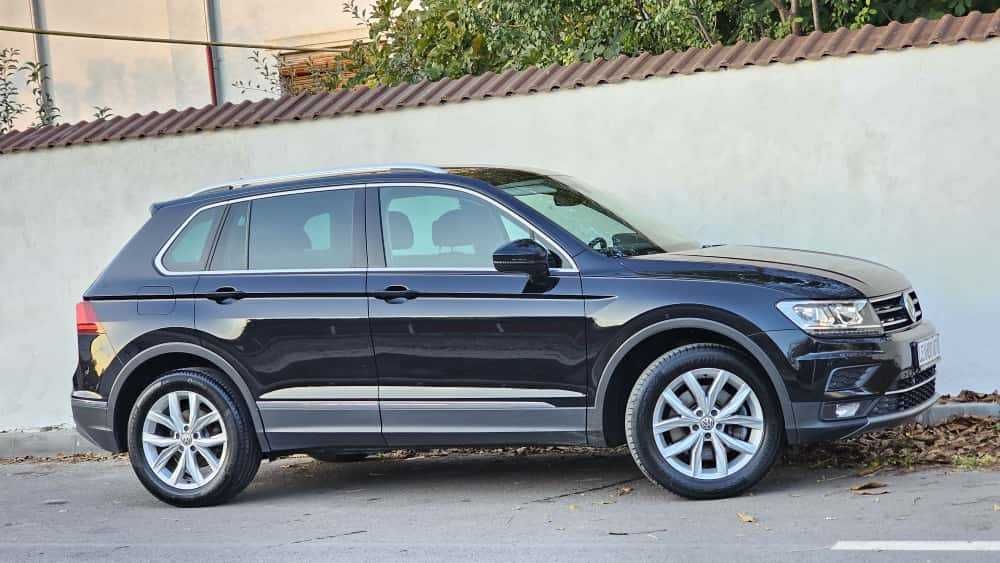 VW Tiguan HighLine 2.0TSI 180cp 4x4 2017 DSG / Virtual Faruri LED TOP