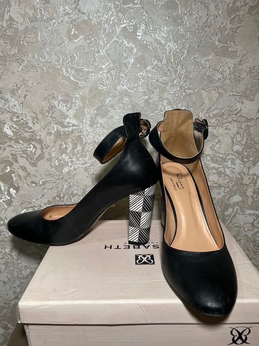 Туфли женские . Teri poyabzal.