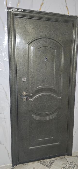 Сыртқы темір есік сатылады