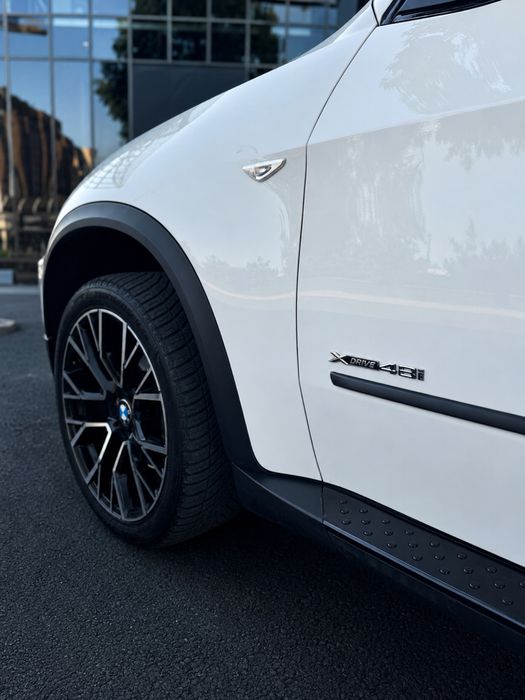 BMW X5 XDrive 4.8i