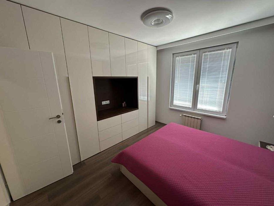 Дава се под наем Четиристаен апартамент в София, Манастирски ливади - 155 кв.м за 1495.83 € - Снимка #10