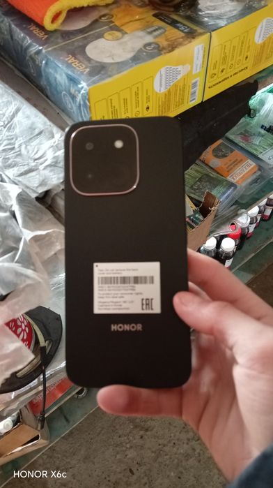 Assalomu alaykum bizdaHonor x6c xolati ideal hotira 128Gb