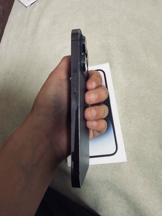 Айфон 14про 256гб 76акб