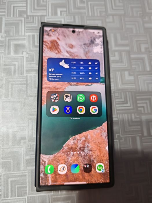 Samsung Galaxy Z Fold 6
