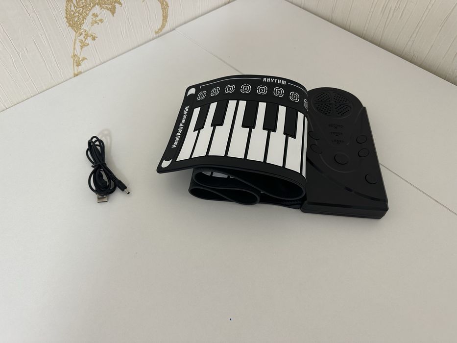 Продам пианино гибкое