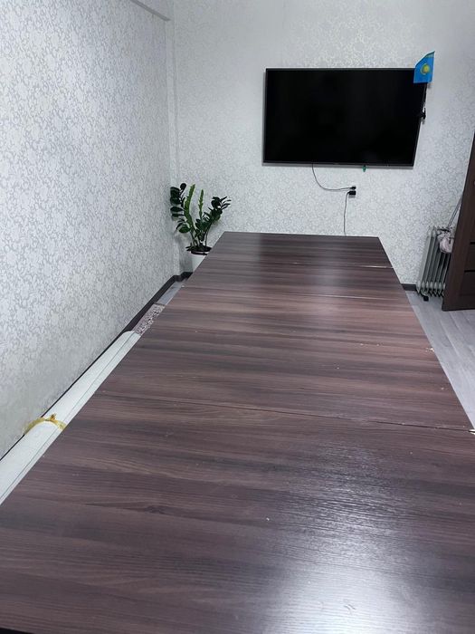 Продаётся стол 45 000