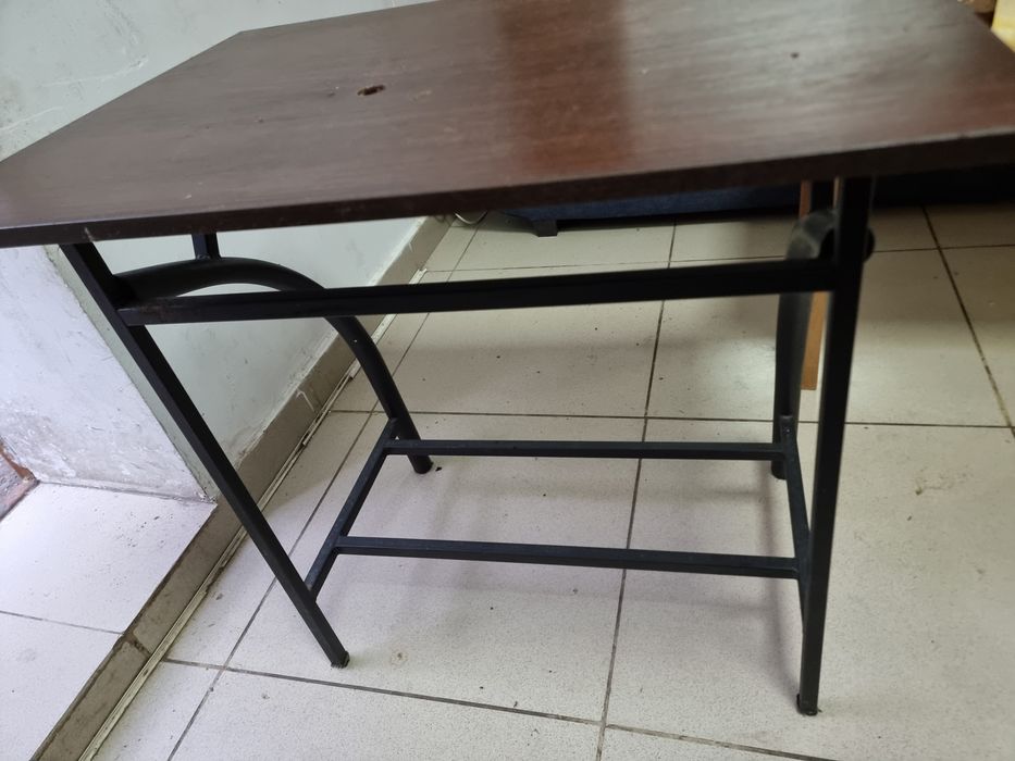 Компьютерные стол