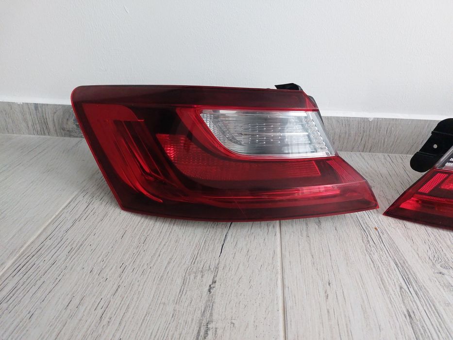 Stop stopuri stanga dreapta renault megane 4 originale