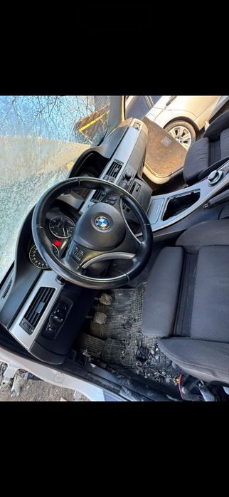 Piese/dezmembrez bmw seria 3 e90 318i 320i