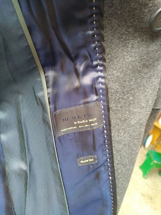 Vand palton marca zara
