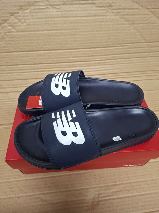 Мъжки чехли New Balance