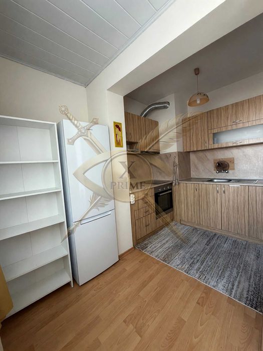 Тристаен апартамент в Център! 21928952
