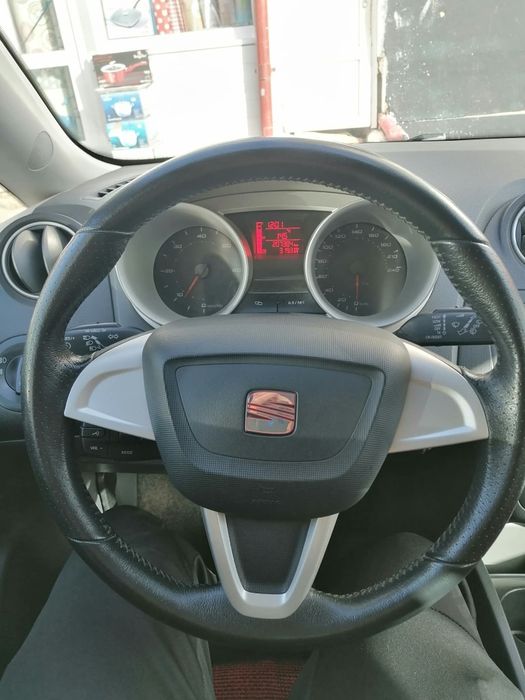 SEAT Ibiza 2010 — imagine 3