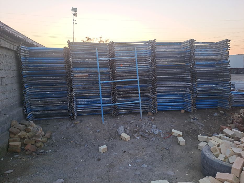 Леса  сотилади бу 30 кампилект