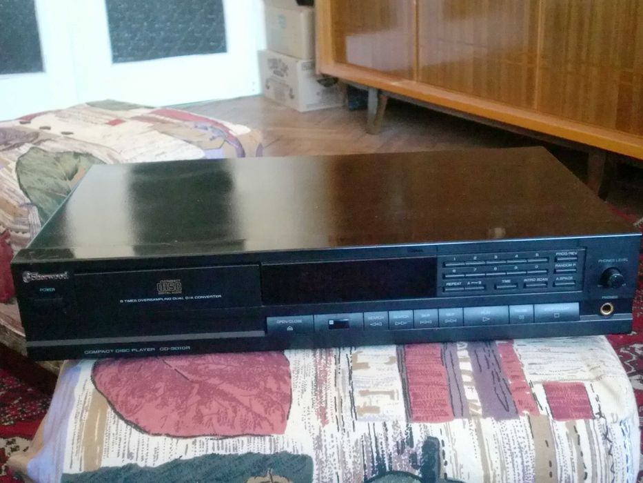 Cd player Sherwood CD-3010R-с нова оптика