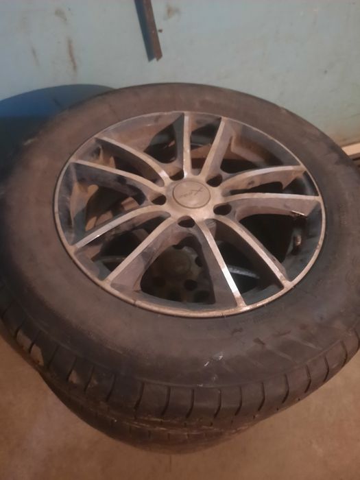 Продам резину на дисках