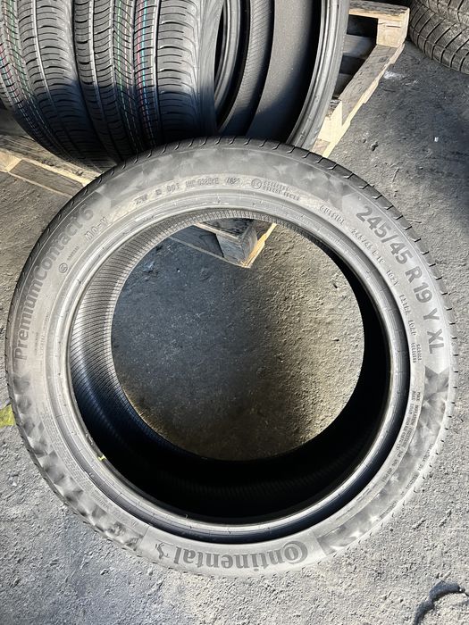 4 anvelope vara 275/40/19 + 245/45/19 , Continental !