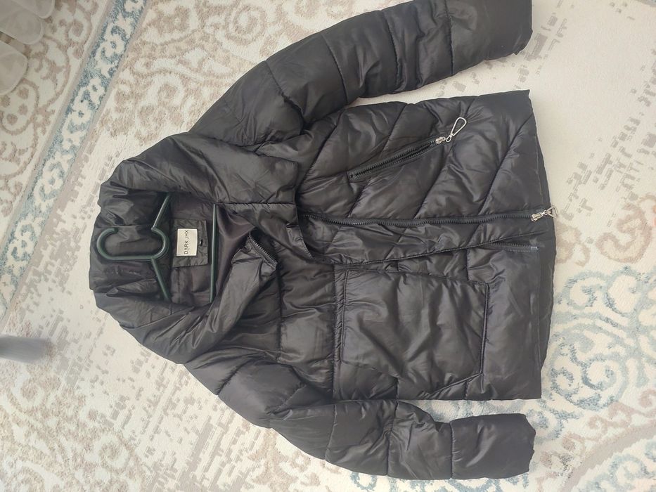 Куртка женская черная