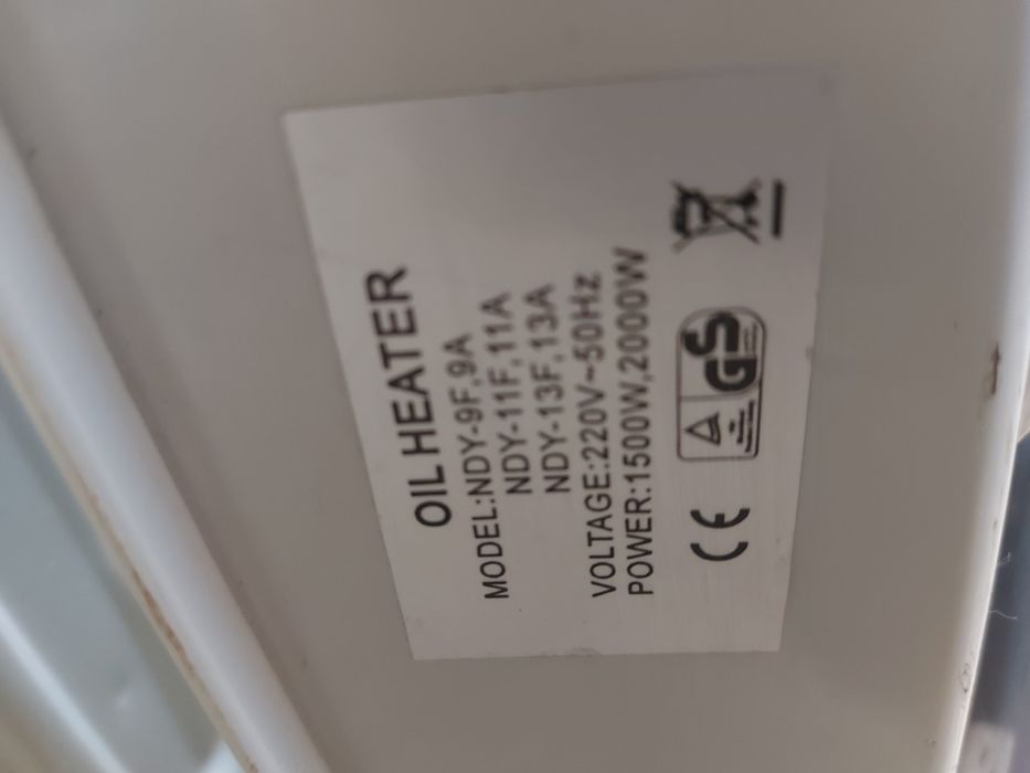 Продам масляный обогреватель 9 секций