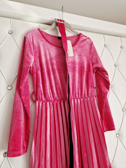 Rochie midi fucsia