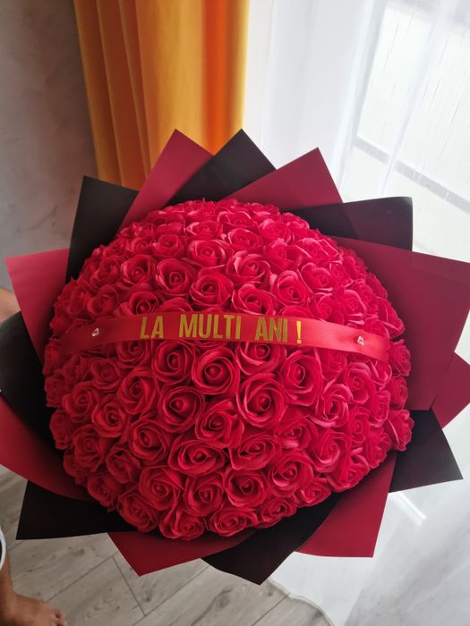 Buchet 101 trandafiri Sibiu