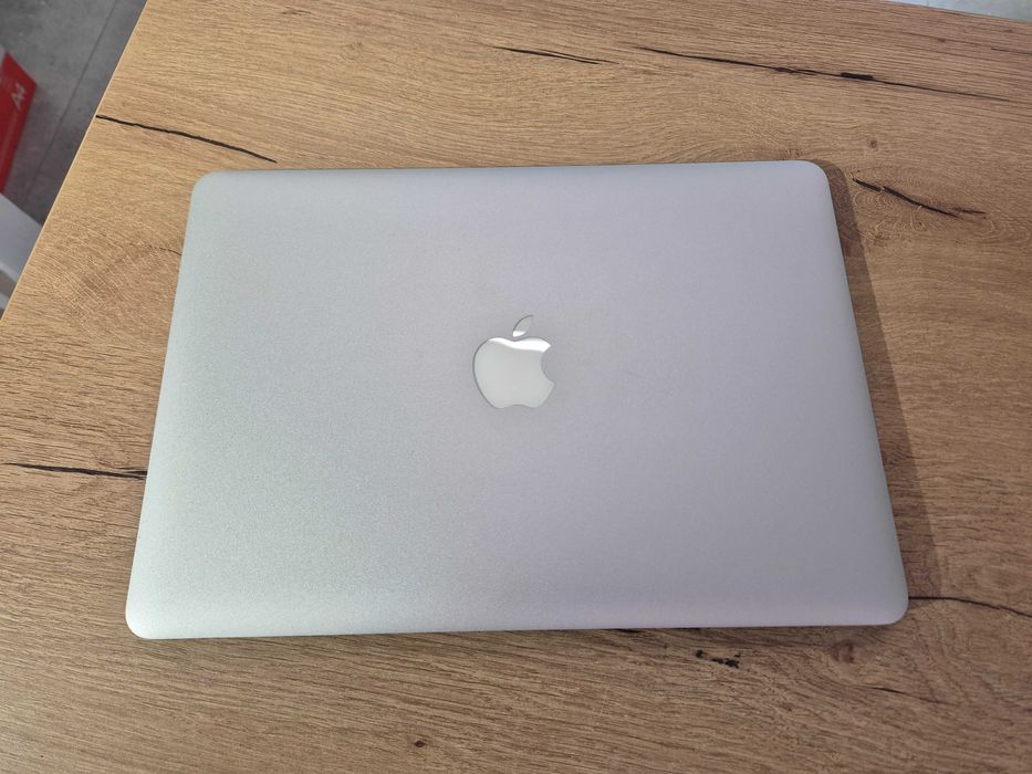 MacBook Air 2017 13" i7 8GB Ram | Factura & Garantie | Buy-Back |