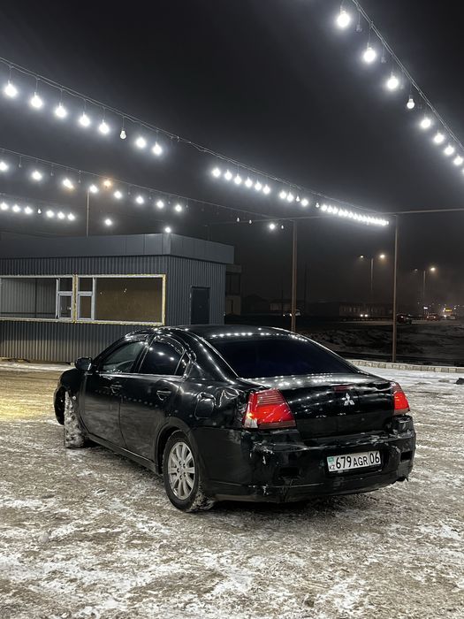 Митсубиси галант