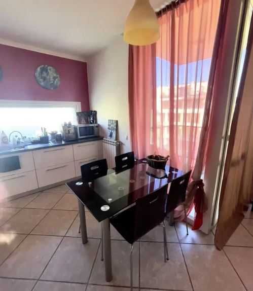 Дава се под наем Двустаен апартамент в София, Кръстова вада - 70 кв.м за 625 € - Снимка #3