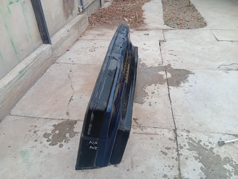 Бампер передний Вольво 940